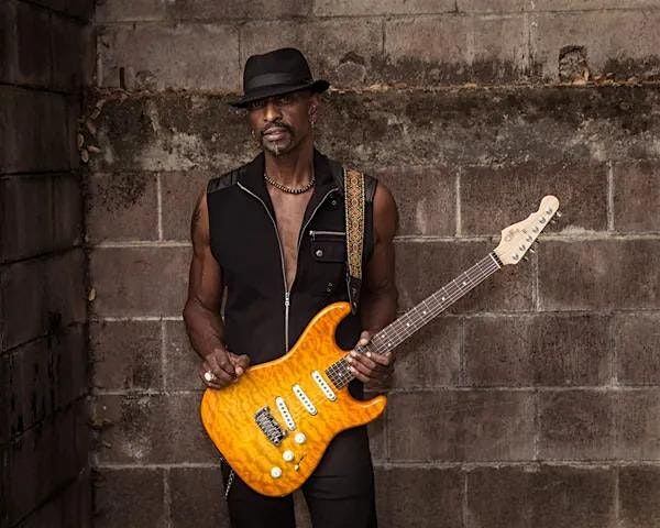 Club Fox Blues Jam DENNIS JONES