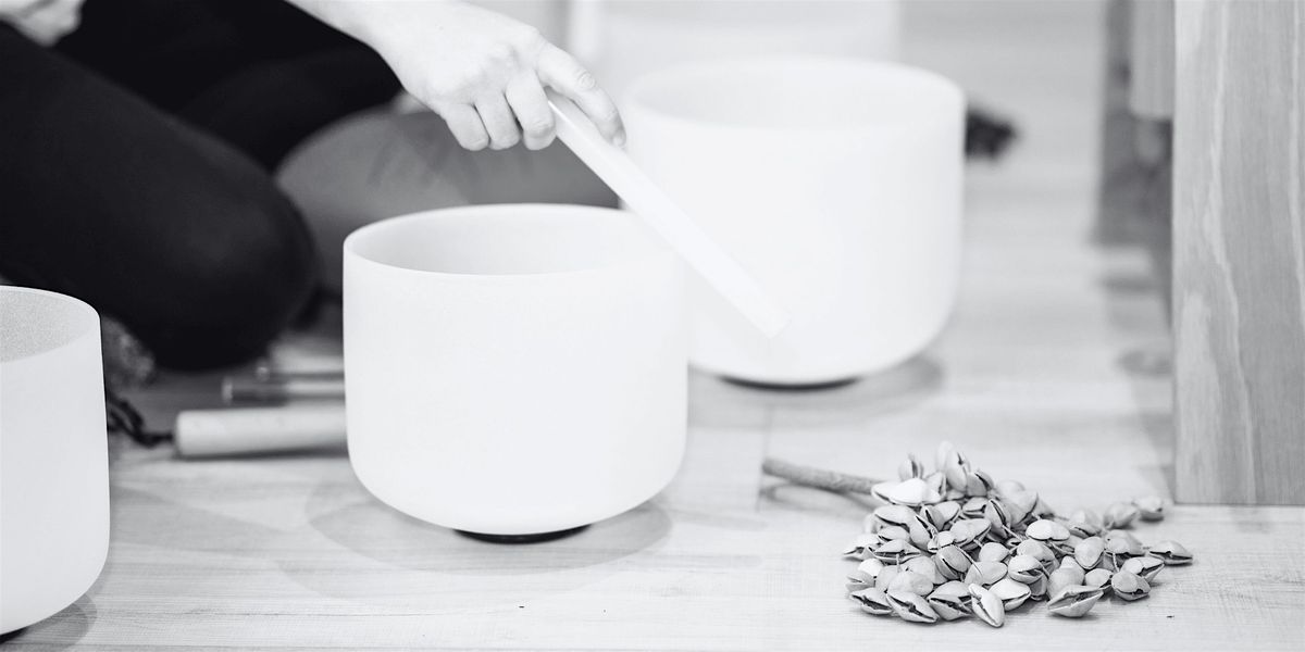 Crystal Bowl Sound Meditation: Galeria Azul