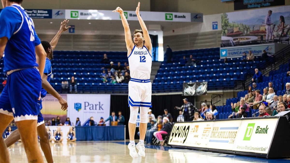 Parking Longwood Lancers at UNC Asheville Bulldogs Mens Basketball