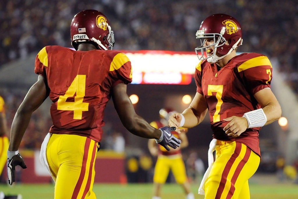 Oregon Ducks at USC Trojans Football