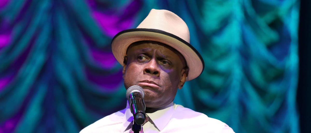 Parking Michael Colyar (18+)