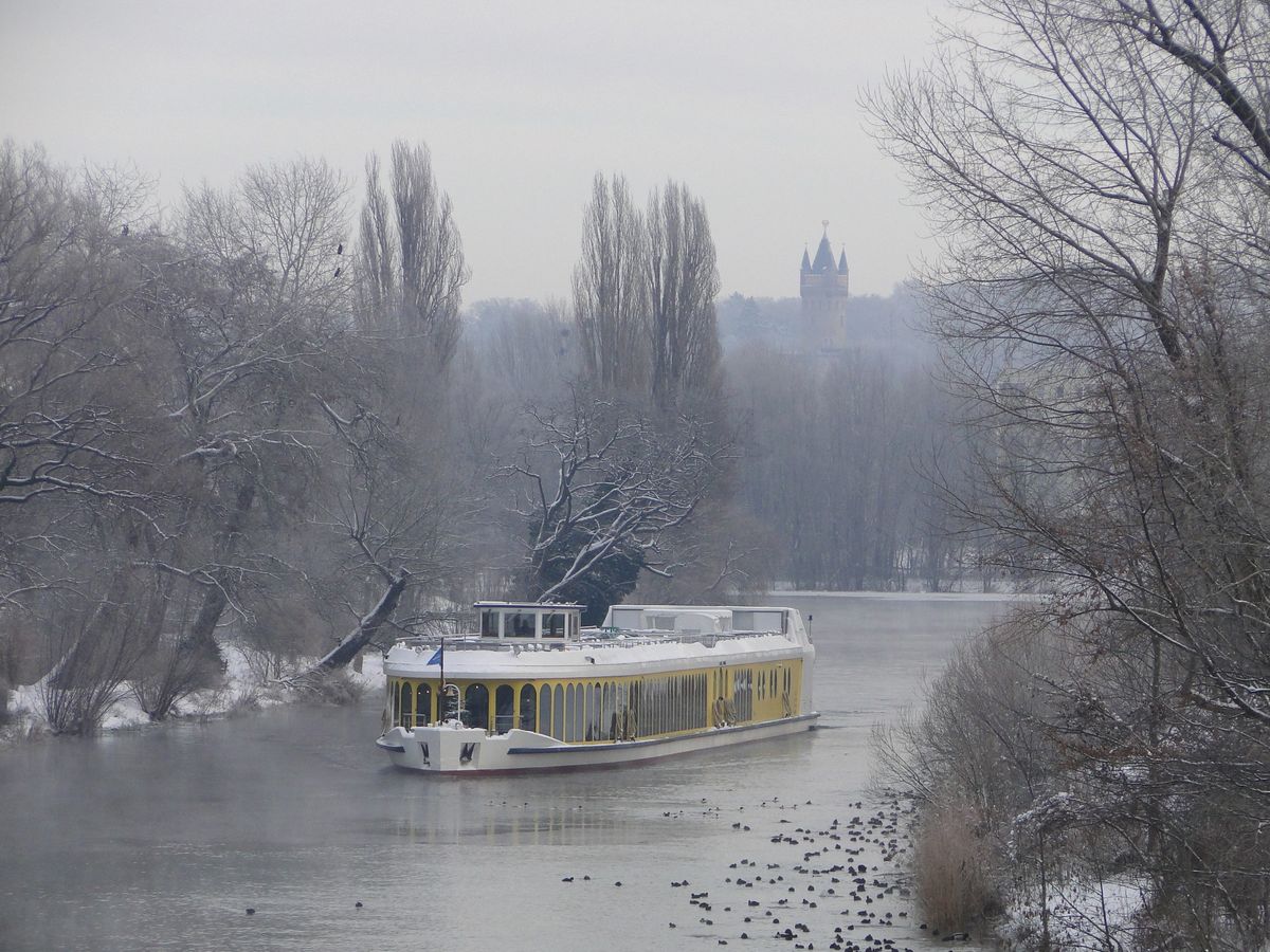 Advents-Lunchfahrt mit weihnachtlichem G\u00e4nsemen\u00fc