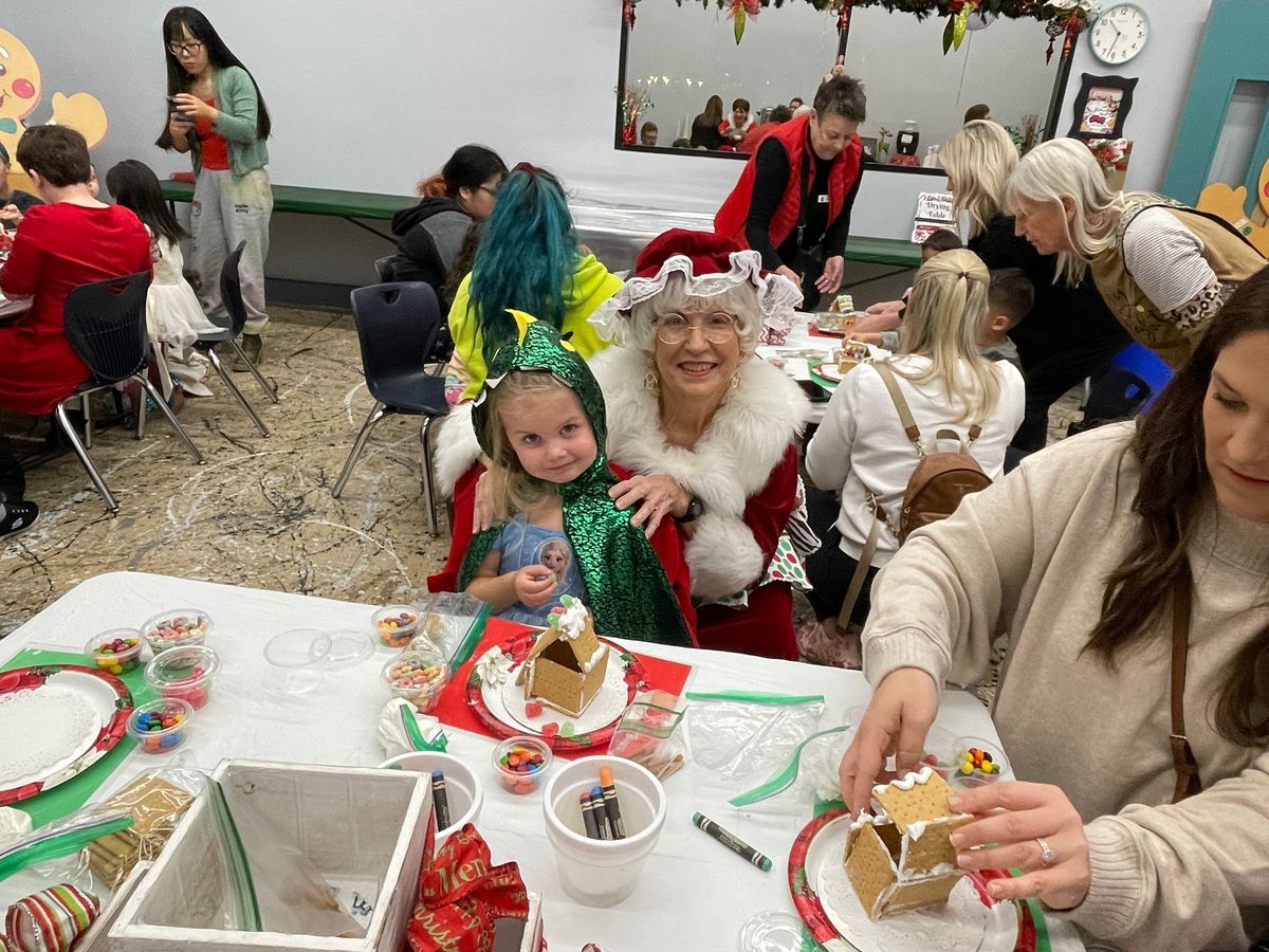 Mrs. Claus Gingerbread House Workshop 10am-12pm