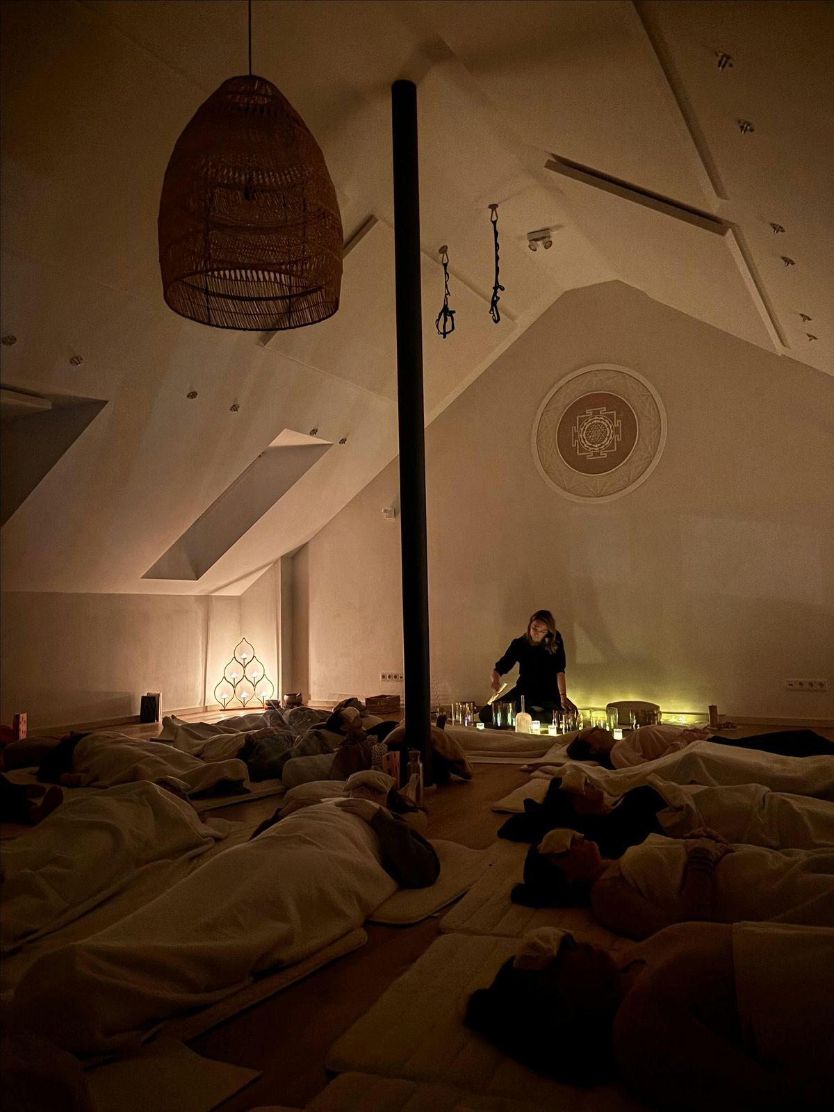 Sound & Silence \u2013 a mindful sound bath journey