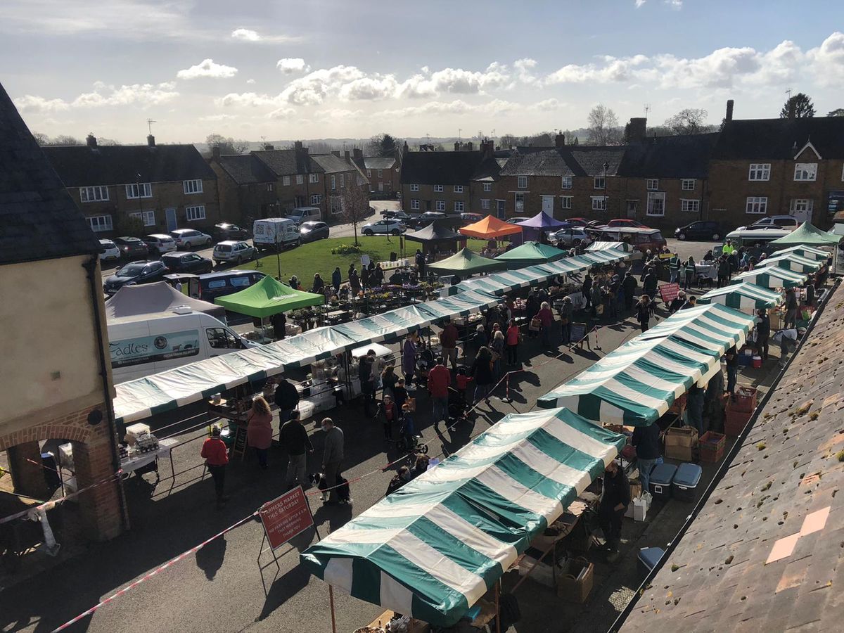 DEDDINGTON'S SEPTEMBER FARMERS' MARKET