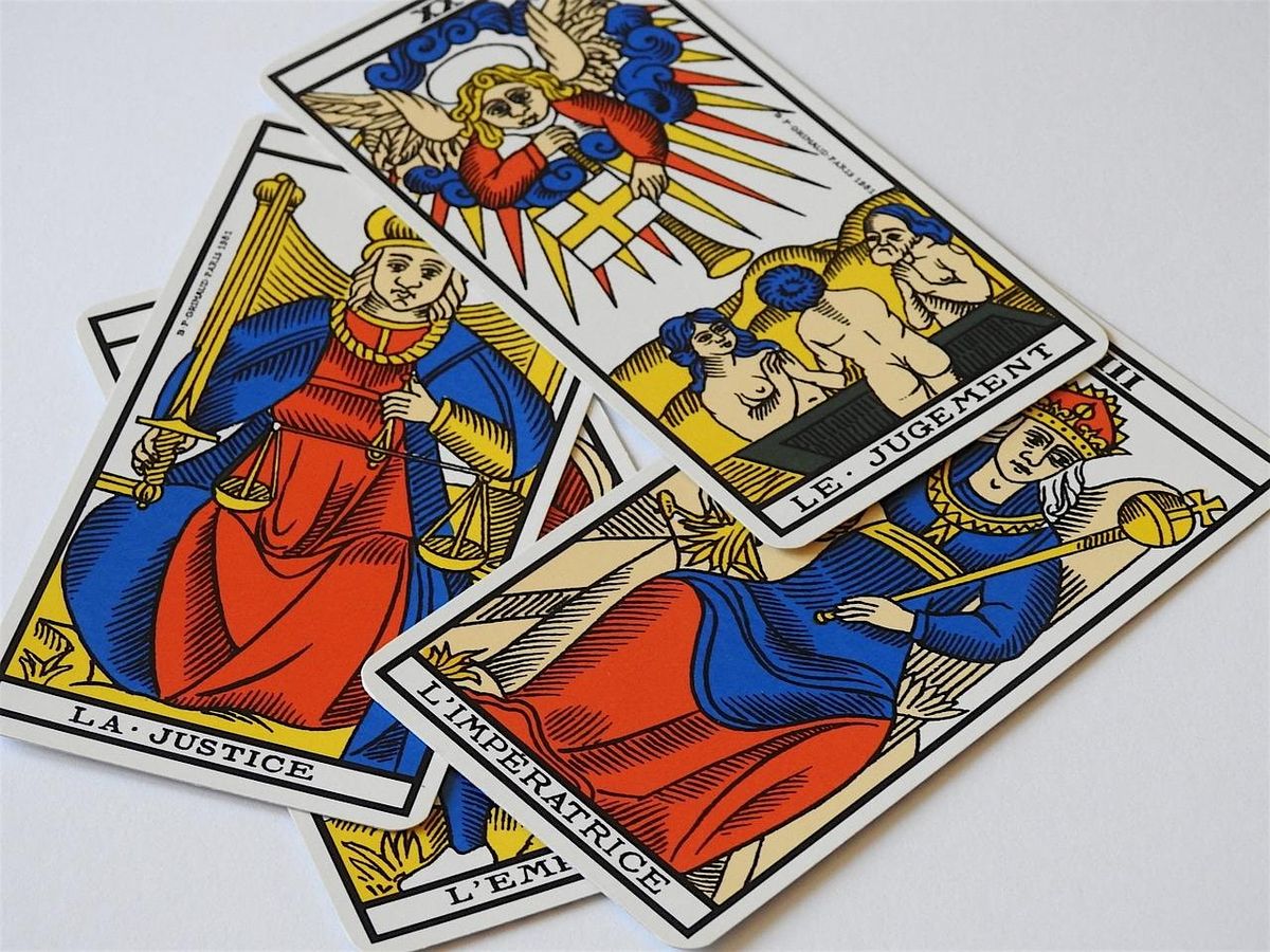 Les \u00e9nergies du tarot pour 2025 (NON DIVINATOIRE)