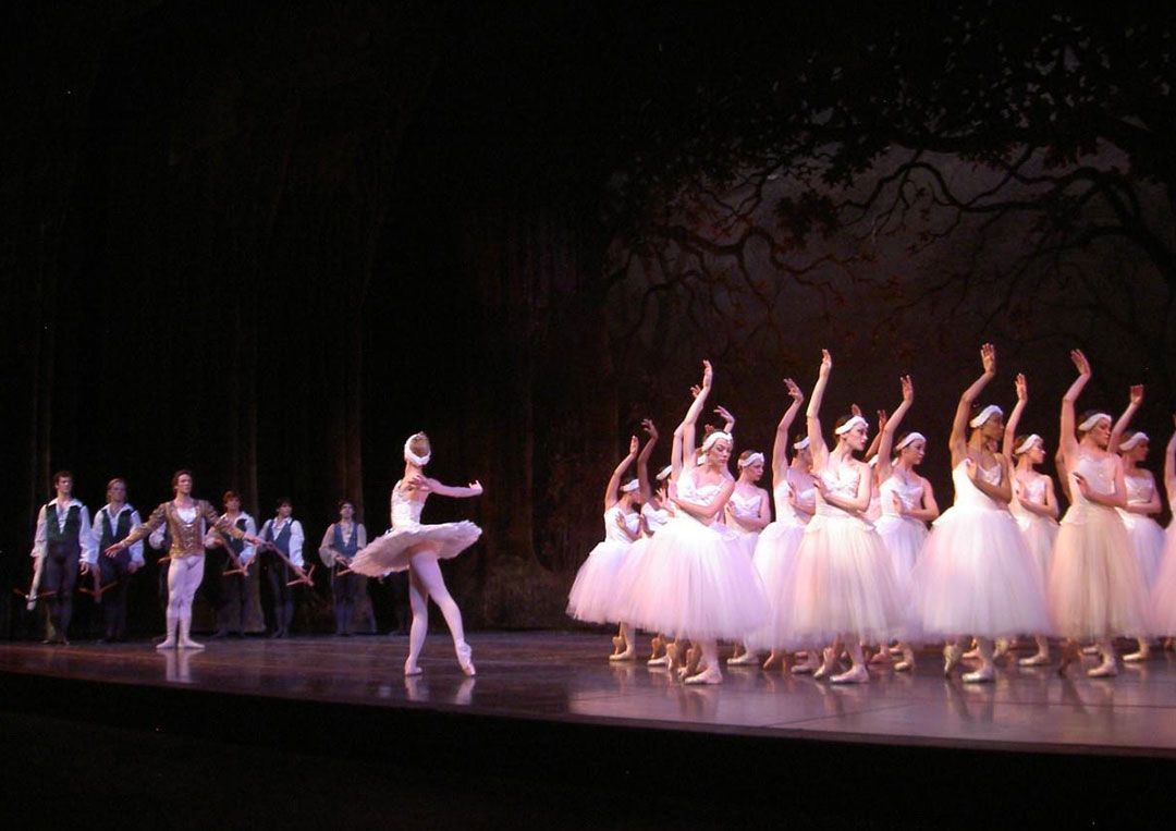 Carolina Ballet - Alice In Wonderland at Martin Marietta Center for the Performing Arts - Memorial Auditorium