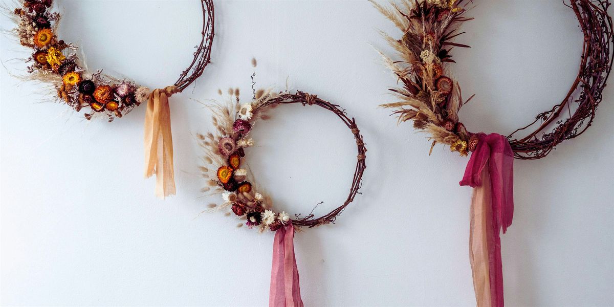 Craft: Christmas Mini-Wreath Workshop - Hastings Library