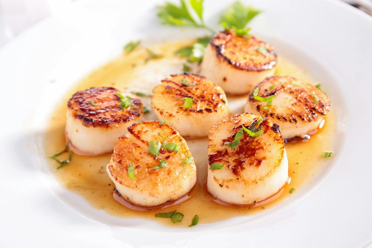 Date Night! Romantic Diner with Chardonnay scallops & Risotto (BYOB)