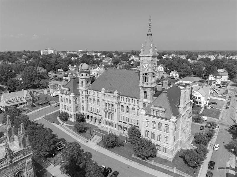 Fall River Ghost Tour: Fall River Ghost Hunt