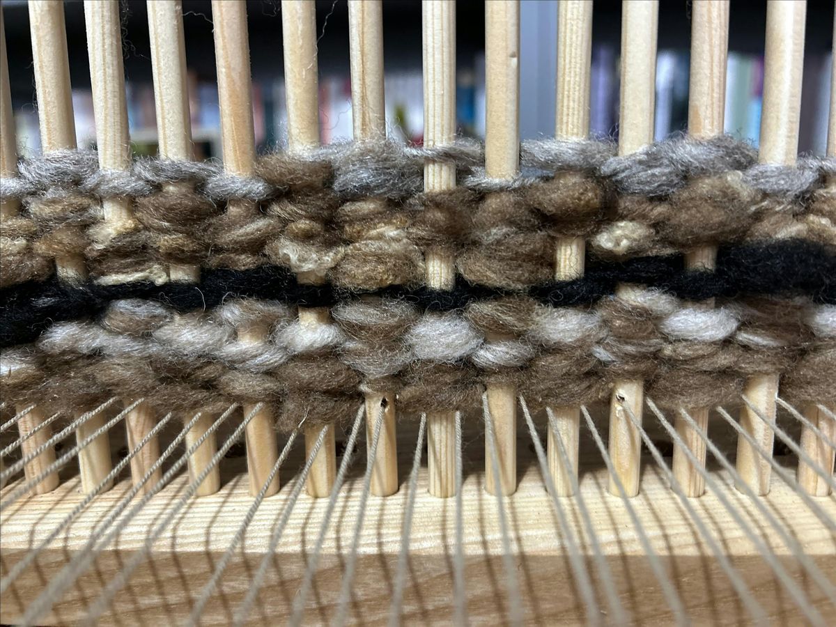 Peg Loom Weaving Workshop
