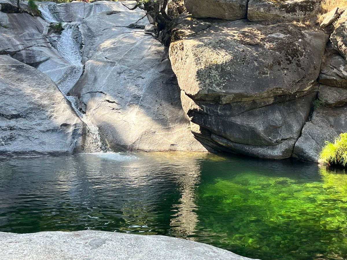 !2\u00aa RUTA SENDERISMO REFRESCANTE\ud83d\udca6GREDOS POZAS\ud83c\udfca\u200d\u2642\ufe0f+JACUZZIS Y PISCINAS NATURALES