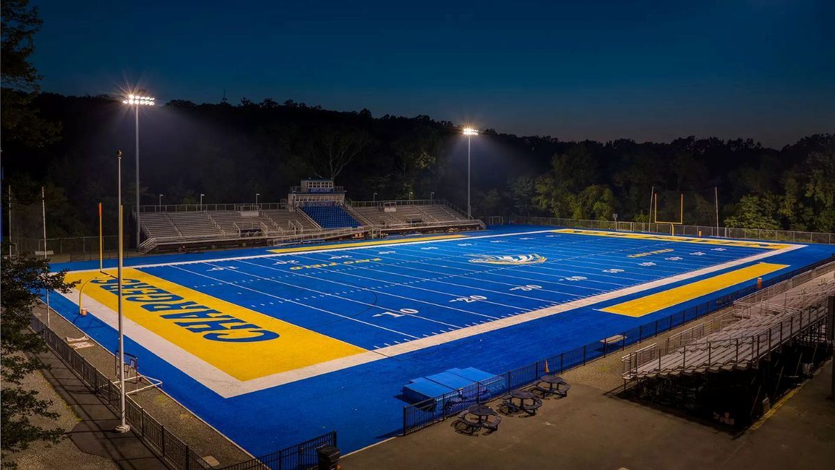 Duquesne Dukes vs. New Haven Chargers