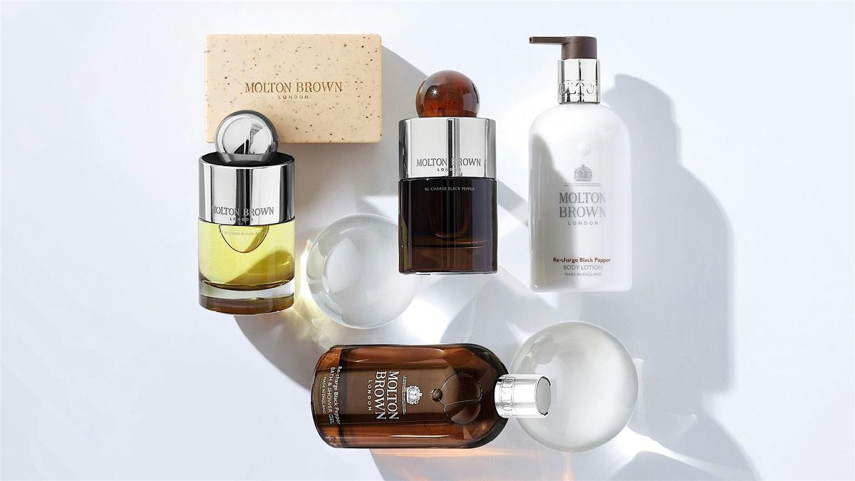 Molton Brown Bath - Woody Fragrance Family Masterclass
