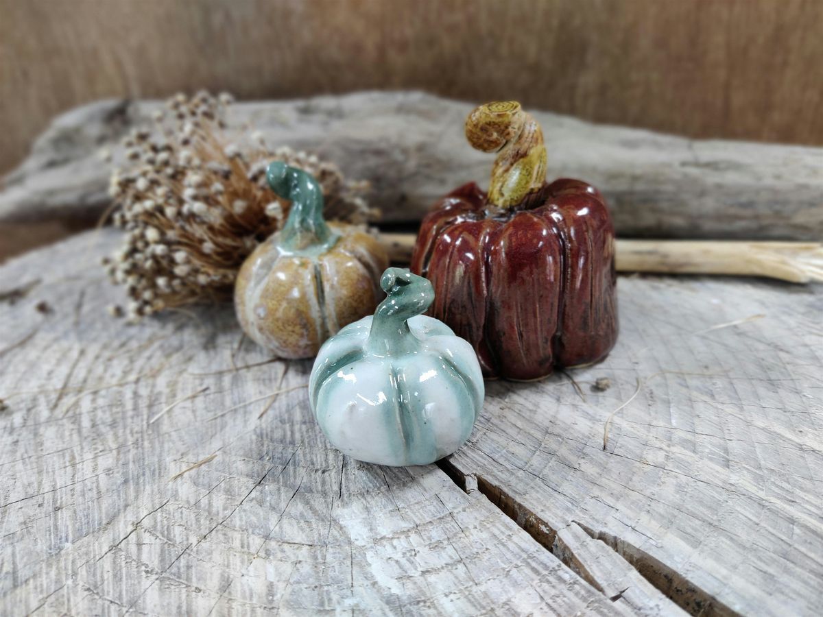 Make Your Own Pumpkin Tea Light Holders