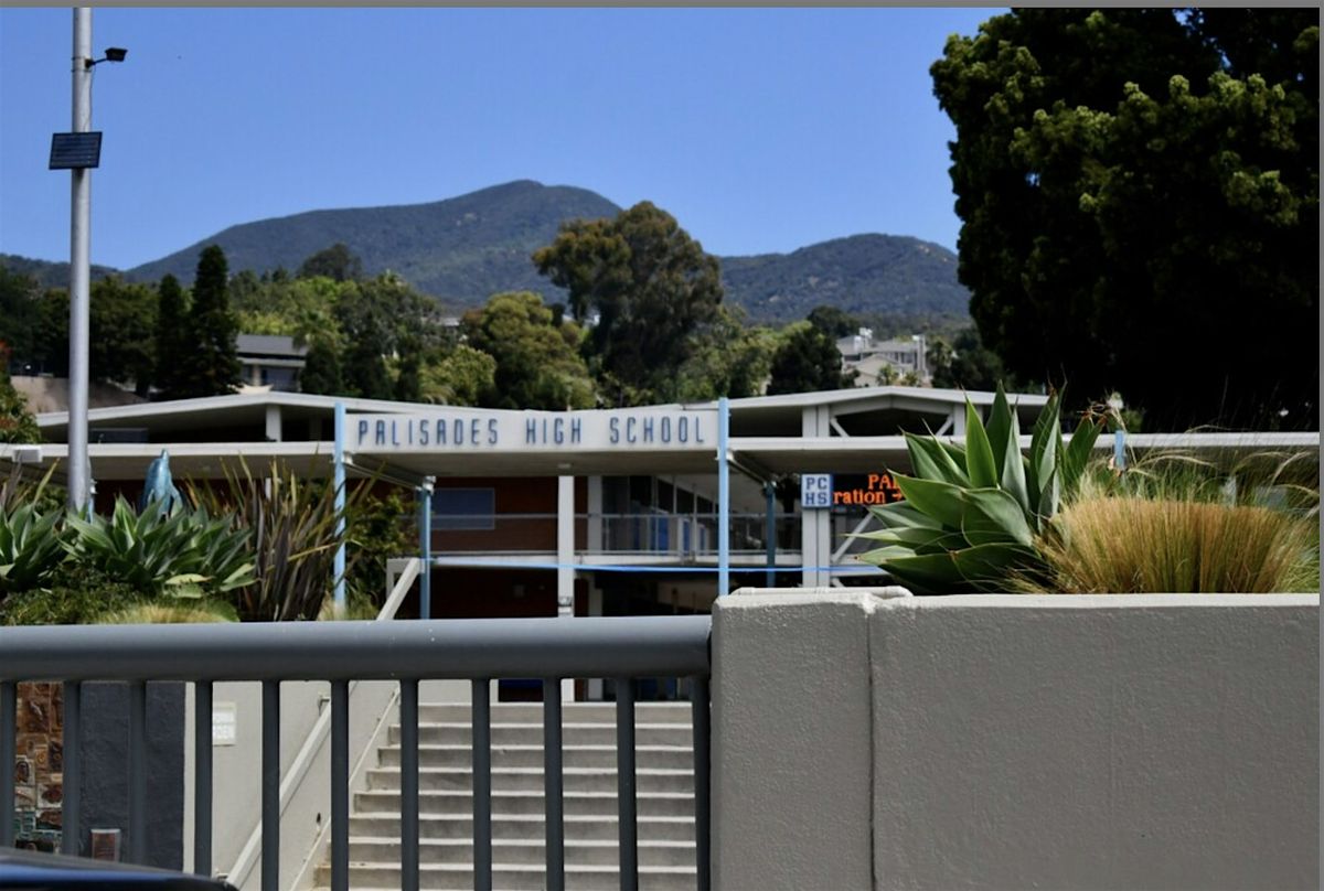 Pali High 30 Year Class Reunion "Memories Rebuilt"