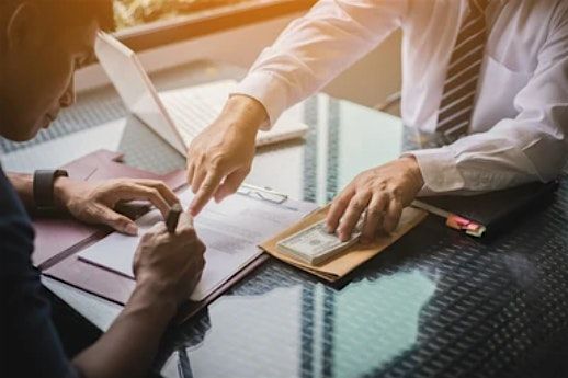 How Leaders Extract ROI from Interns - Casablanca