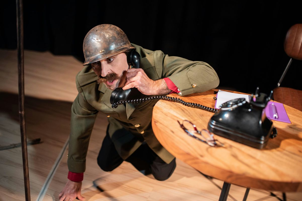 \u00bfEST\u00c1 GILA? de Daniel Nesquens y Pepe Serrano - TEATRO - COMEDIA