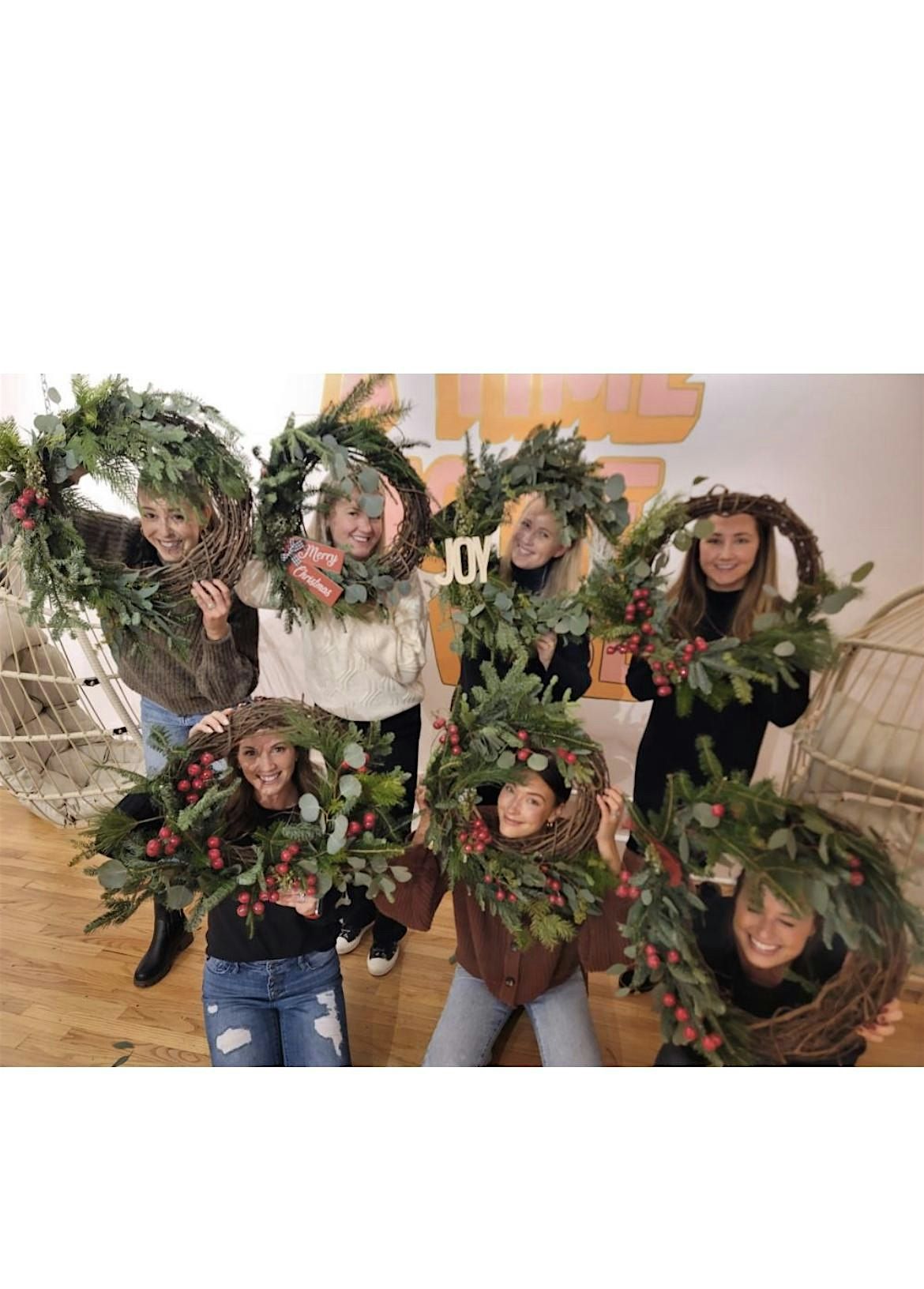 DIY Christmas Wreaths!