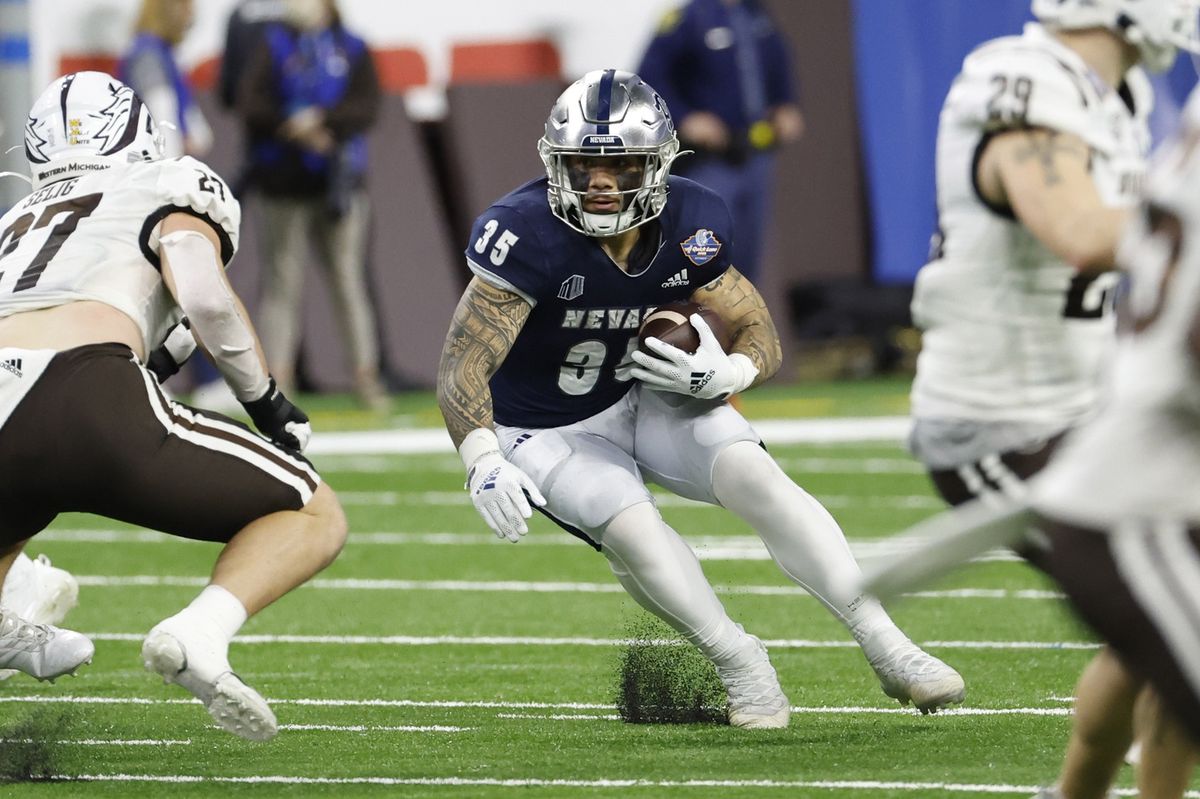 Fresno State Bulldogs at Nevada Wolf Pack Football