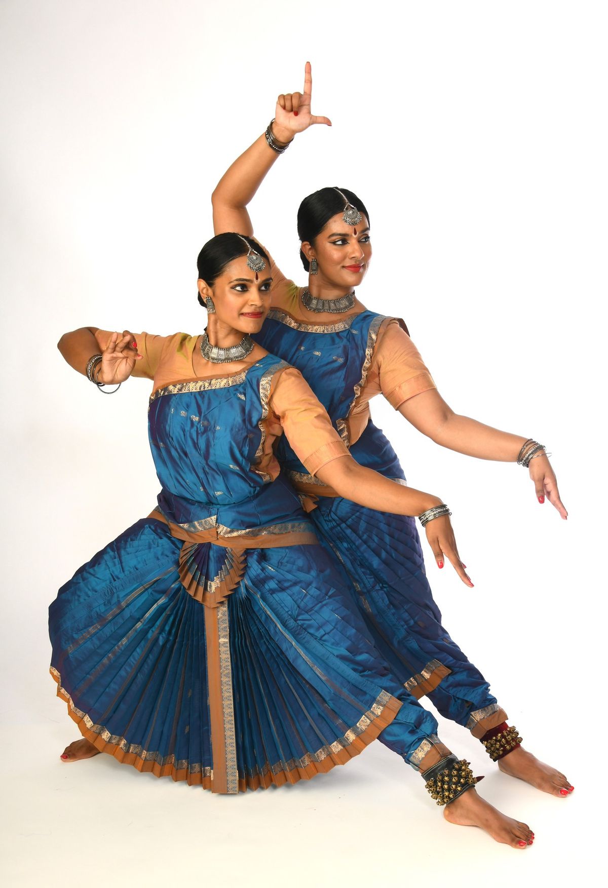 Kiruthika Rathanaswami & Malavika Santhosh: Shiva (he)\/Shakti (she)