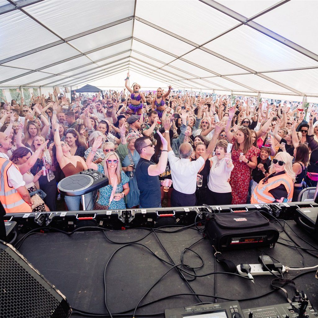 Word of Mouth TheOver 30s DAYCLUB OPEN AIR Kingswinford 23\/08\/25