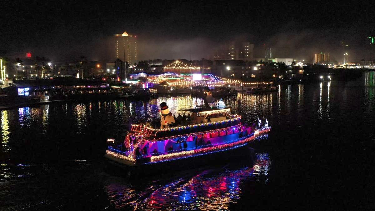 Lighted Boat Parade