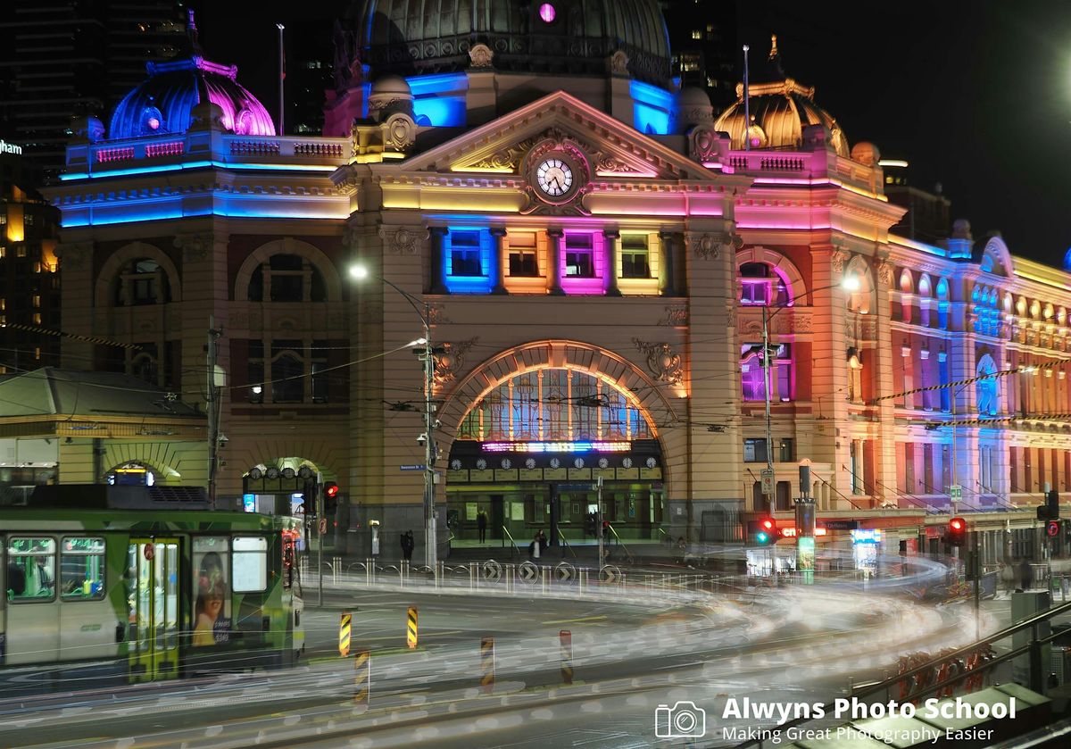 Melbourne City Night Photography Course-(Melbourne CBD )