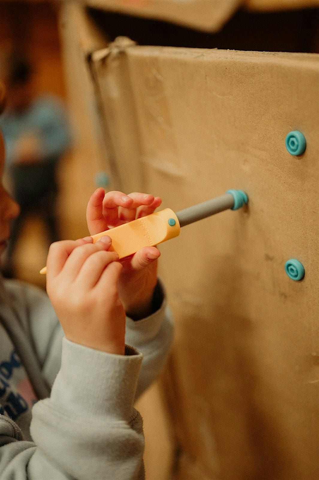 Hands-on STEM Session - with Secret Garden Playgroup
