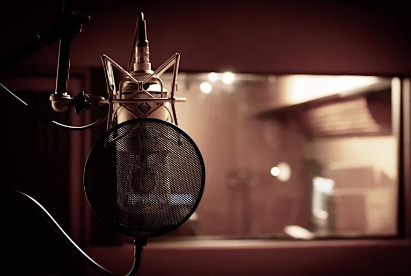 Turn Mi Up Studio Royale