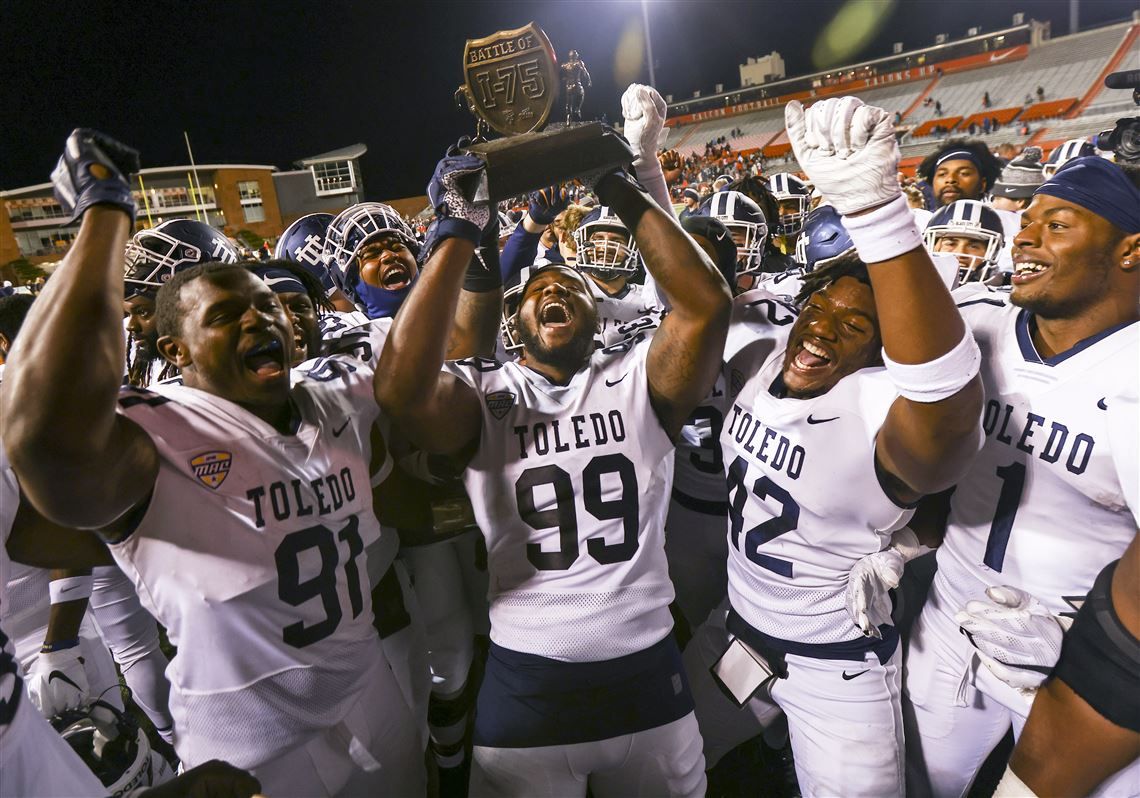 Bowling Green State Falcons at Toledo Rockets Football