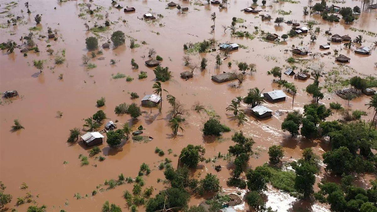 In The Faces of Disaster Training