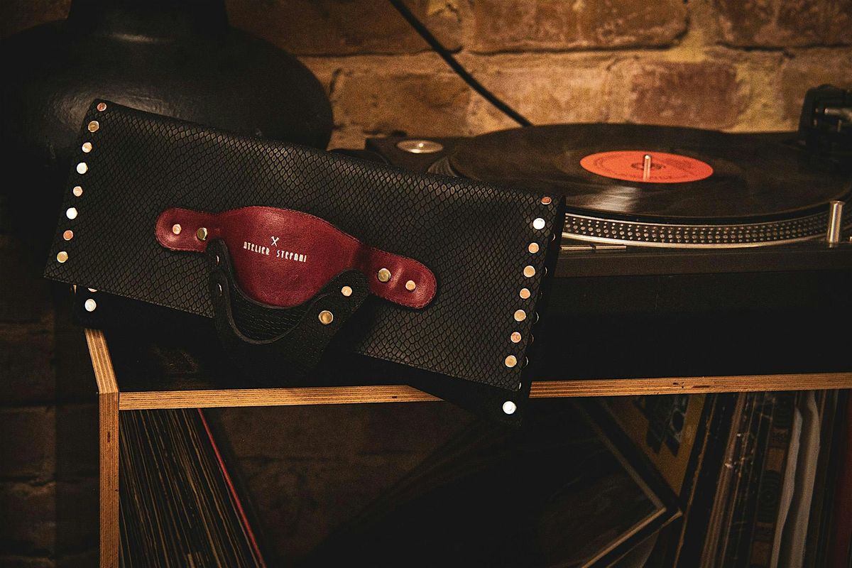 Craft your own clutch at Atelier Stefani Berlin