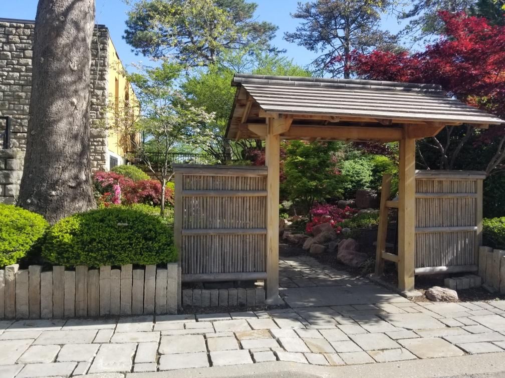 Loose Park Japanese Garden Clean Up