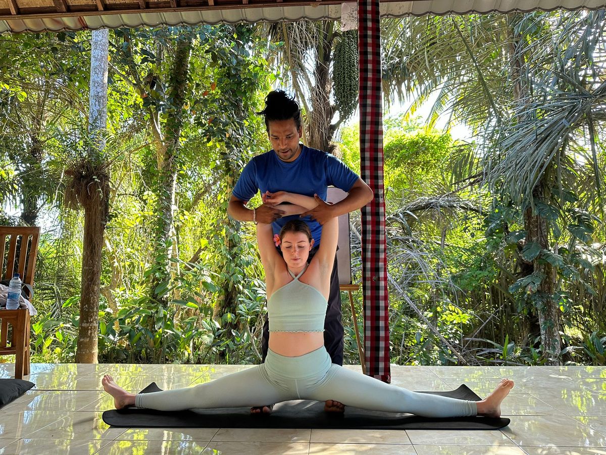 200 Hour Yoga Teacher Training Bali