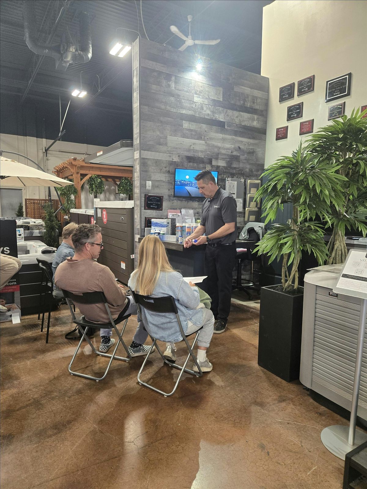 Spa School with RnR Hot Tubs and Spas