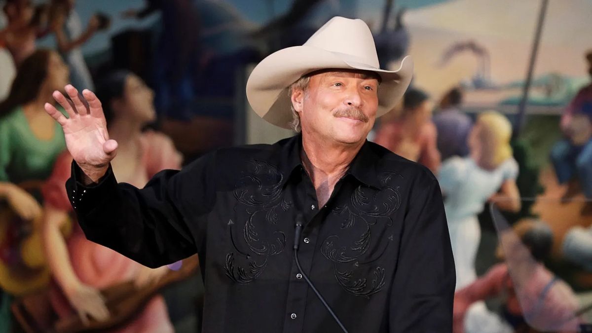 Alan Jackson At Dickies Arena