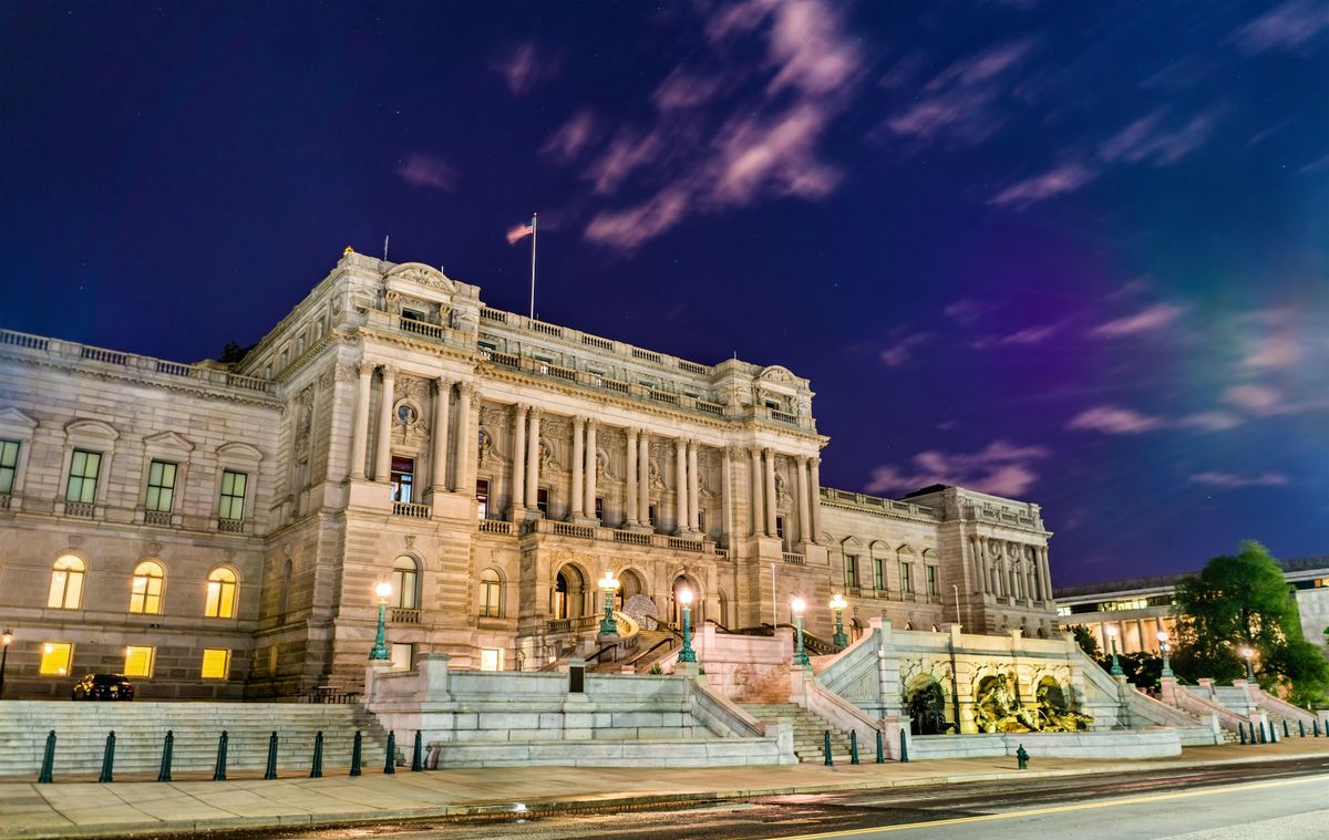 Scandals of Capitol Hill Evening Walking Tour