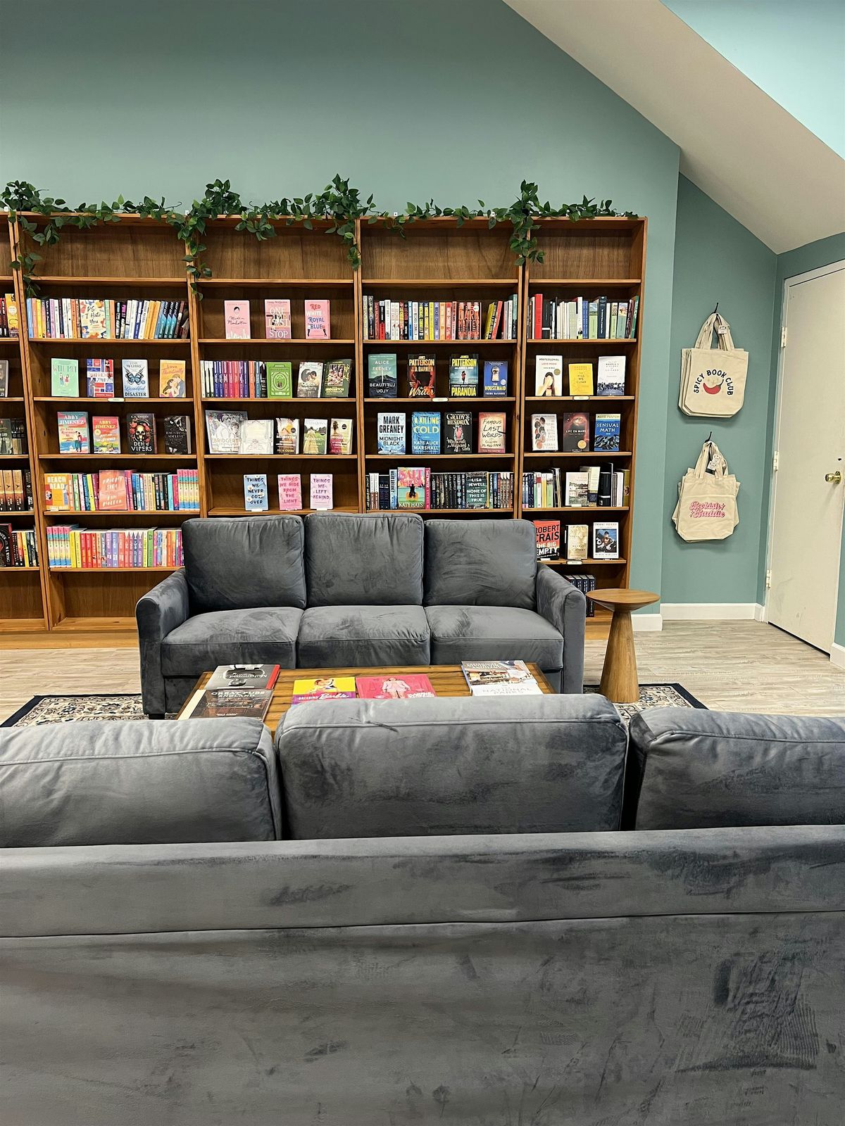 Silent Bookclub @ Lilliput Books