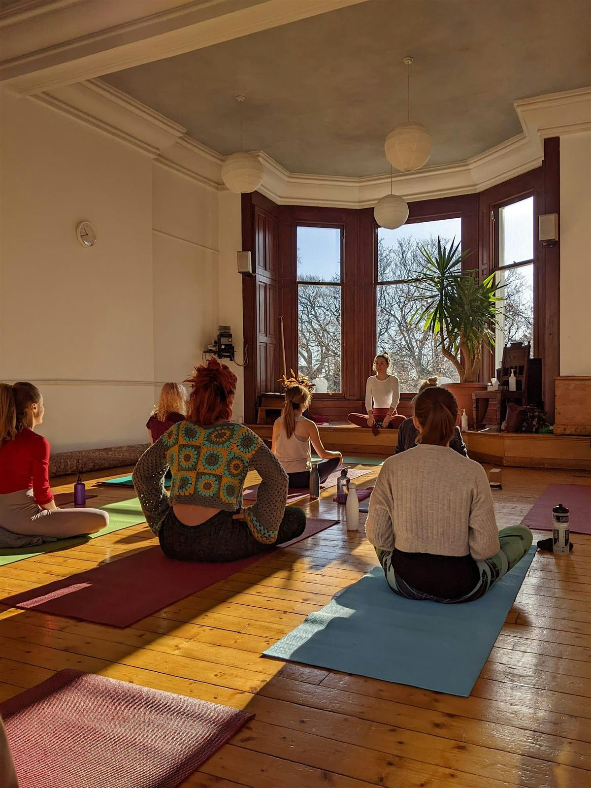 Seasonal Sadhana \/\/ Hatha Yoga with Hazel