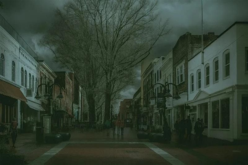 Charlottesville Ghost Tour: Downtown Charlottesville Ghost Tour