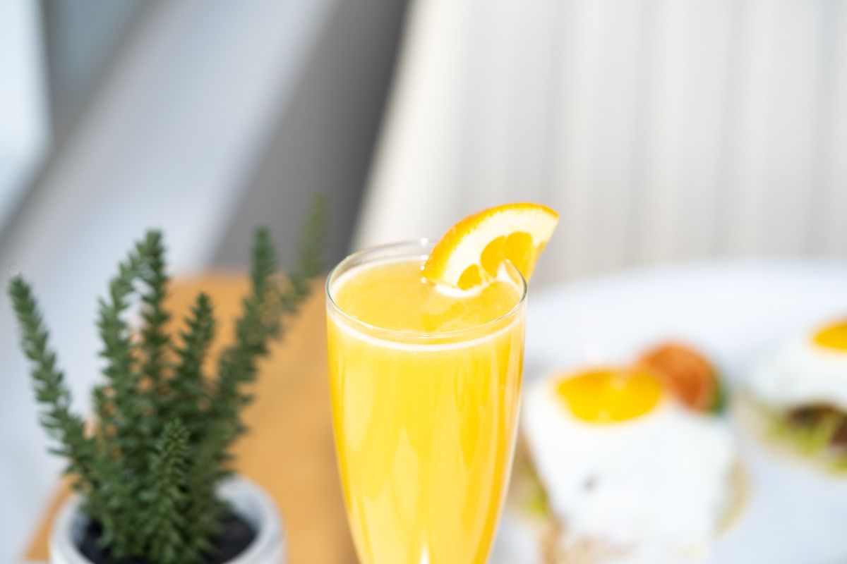 \ud83c\udf85 Christmas Breakfast - BRUNch - (Lunch) with Bottomless Mimosas! \u2744\ufe0f