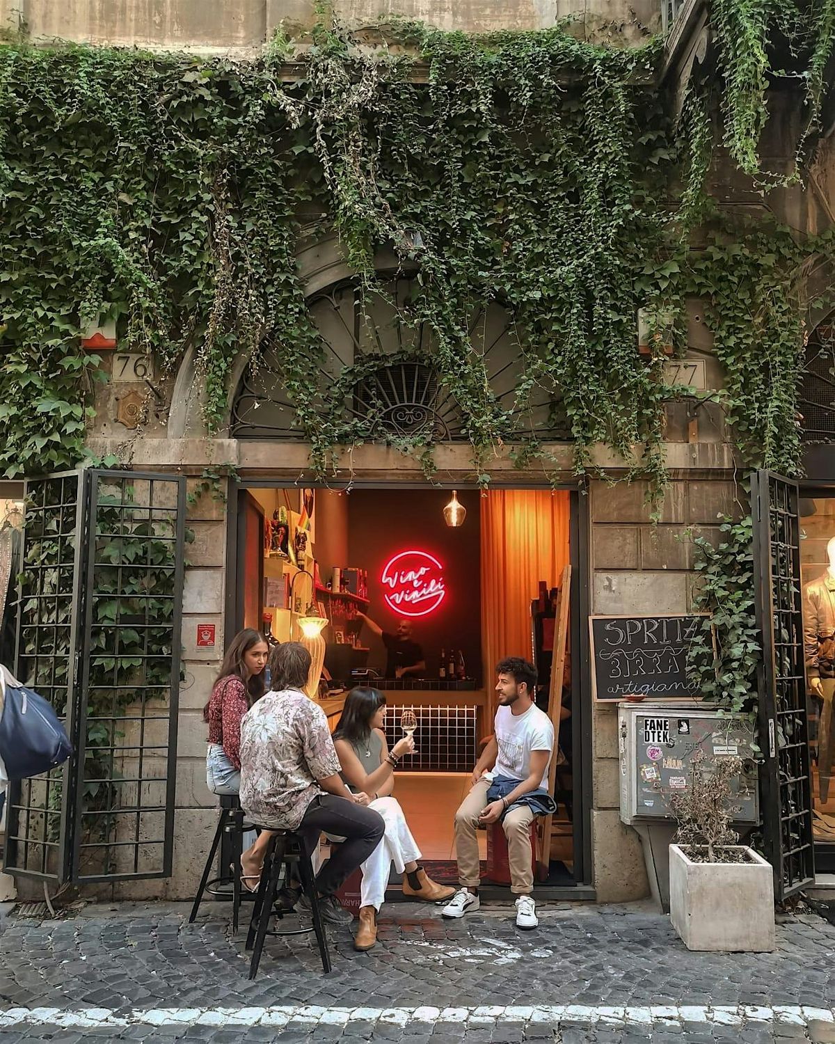 TOUR DELLE BOTTEGHE DI VIA DEL PELLEGRINO BY ROMA SECONDO AMELIA