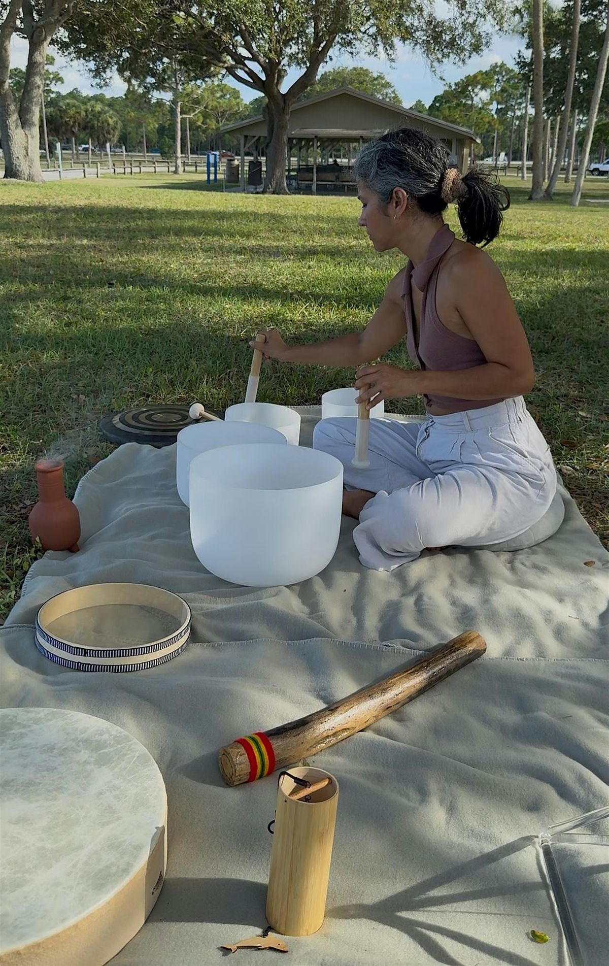 COMMUNITY SOUND BATH & BREATHING MEDITATION
