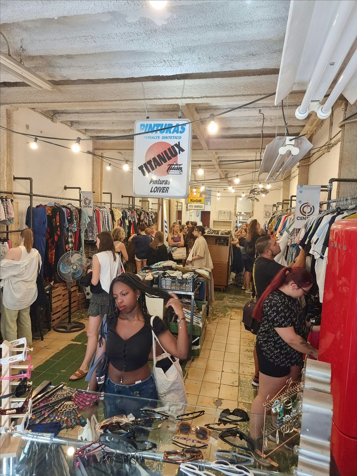 50% OFF  Vintage&Second hand Pop up