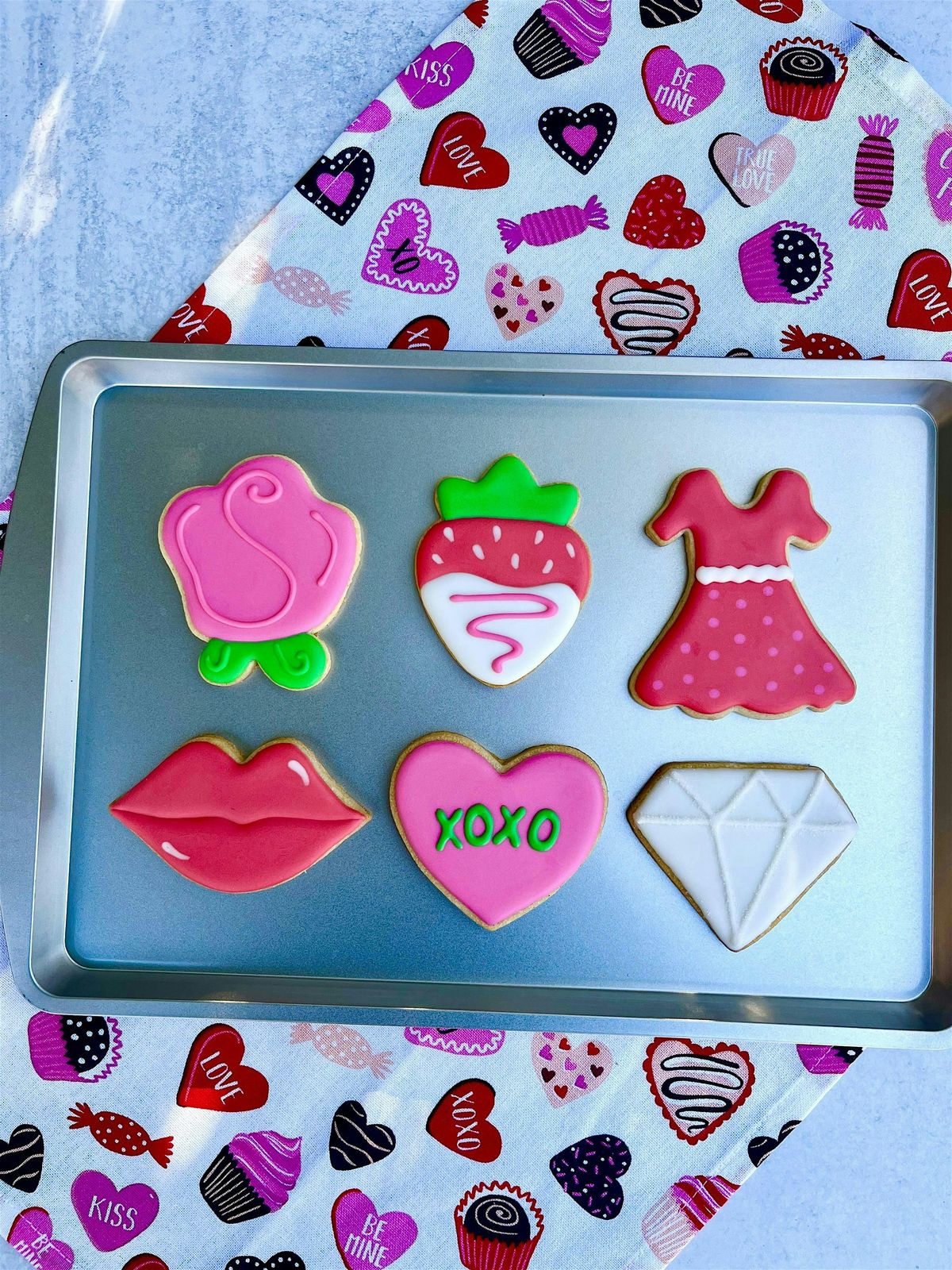 Galentine's Cookie Decorating Class at Long Beach Hotel