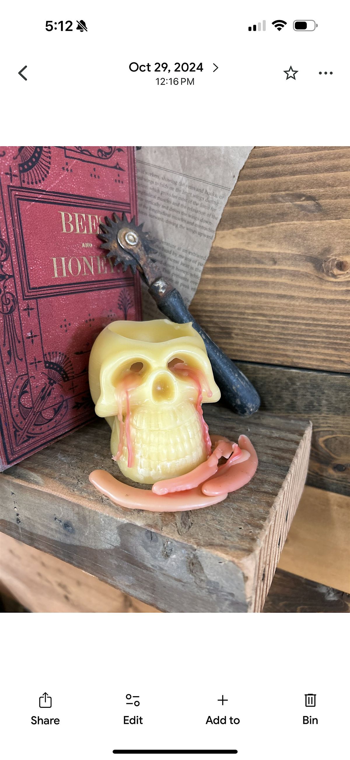 Honeybee 101 - Beeswax Creations: Skull Candles