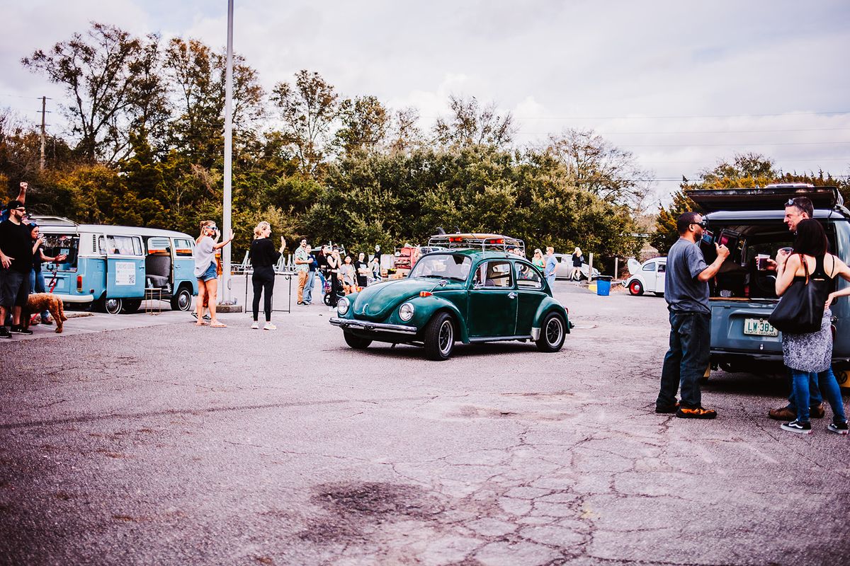 Circle the Wagens Car Show