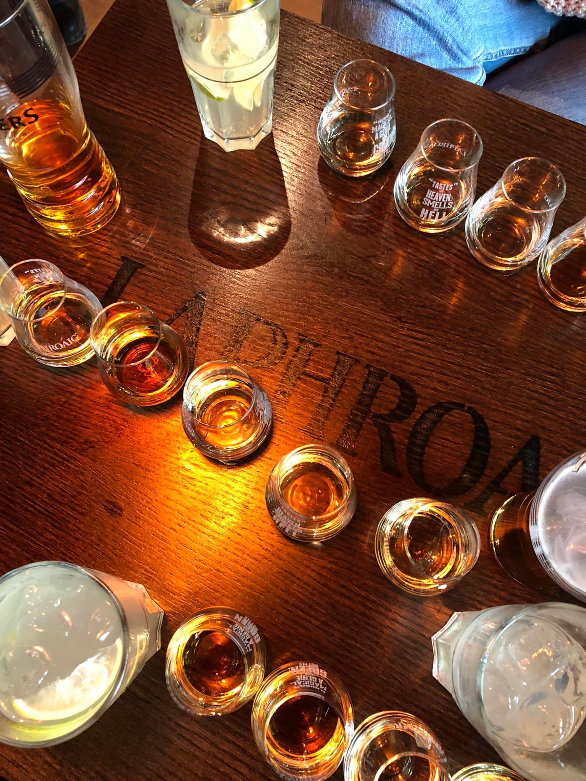 Laphroaig viskitasting 19.11.2024 tiistai klo 18.00 29\u20ac\/henkil\u00f6