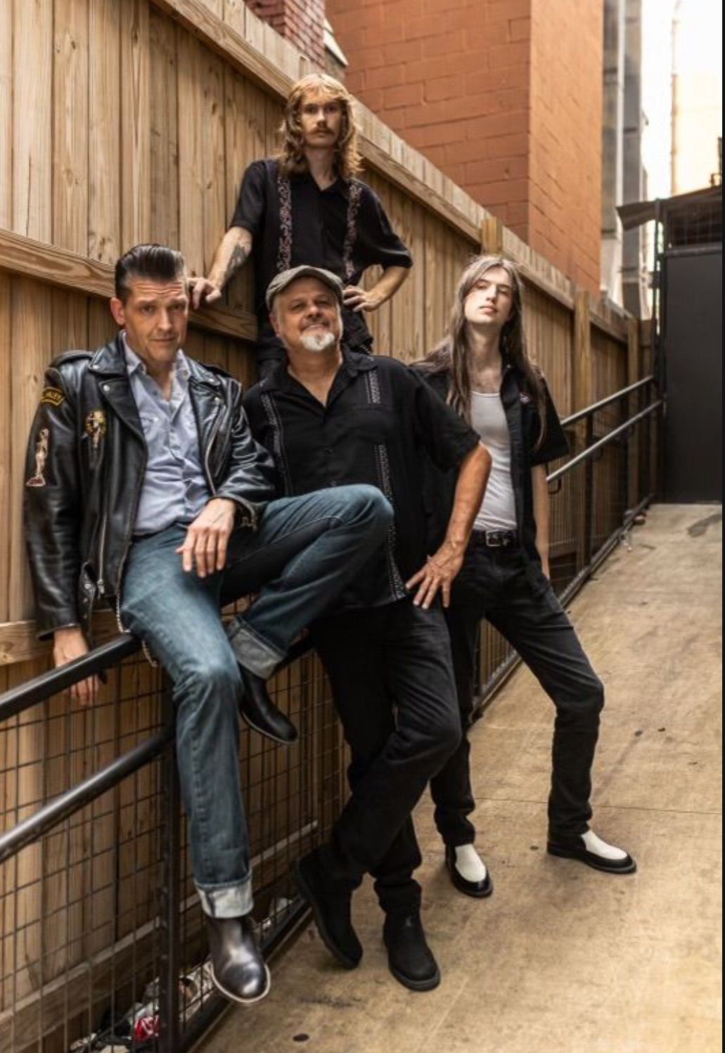 Hillbilly Casino, Screamin\u2019 Rebel Angels & The Reztones